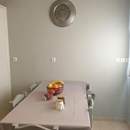 Casa Tranquila For 6 Near 펜션
